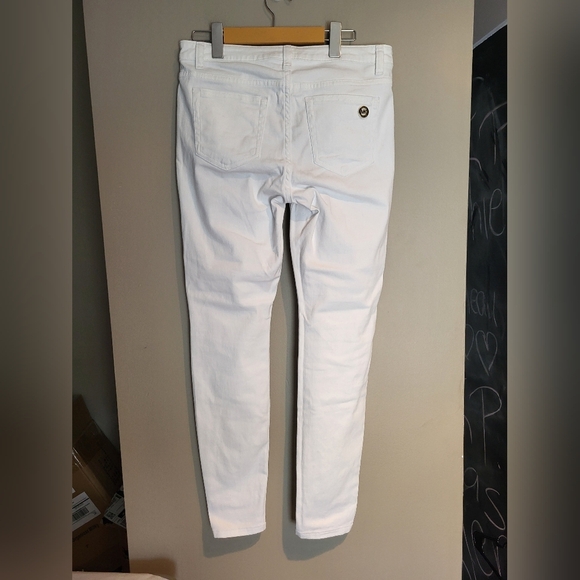 NWOT Michael Kors White Jeans, Size 6 (30x29) - Picture 4 of 7